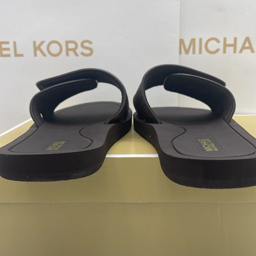 MICHAEL KORS Palmer Signature Logo Slide Sandal
Brown 
NWT - Picture 13 of 16